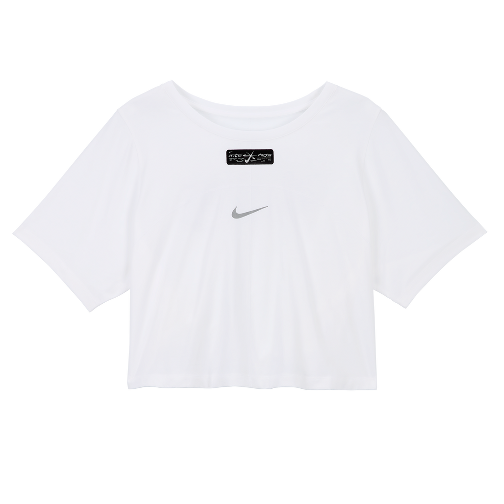 Nike t shirt price best sale for ladies